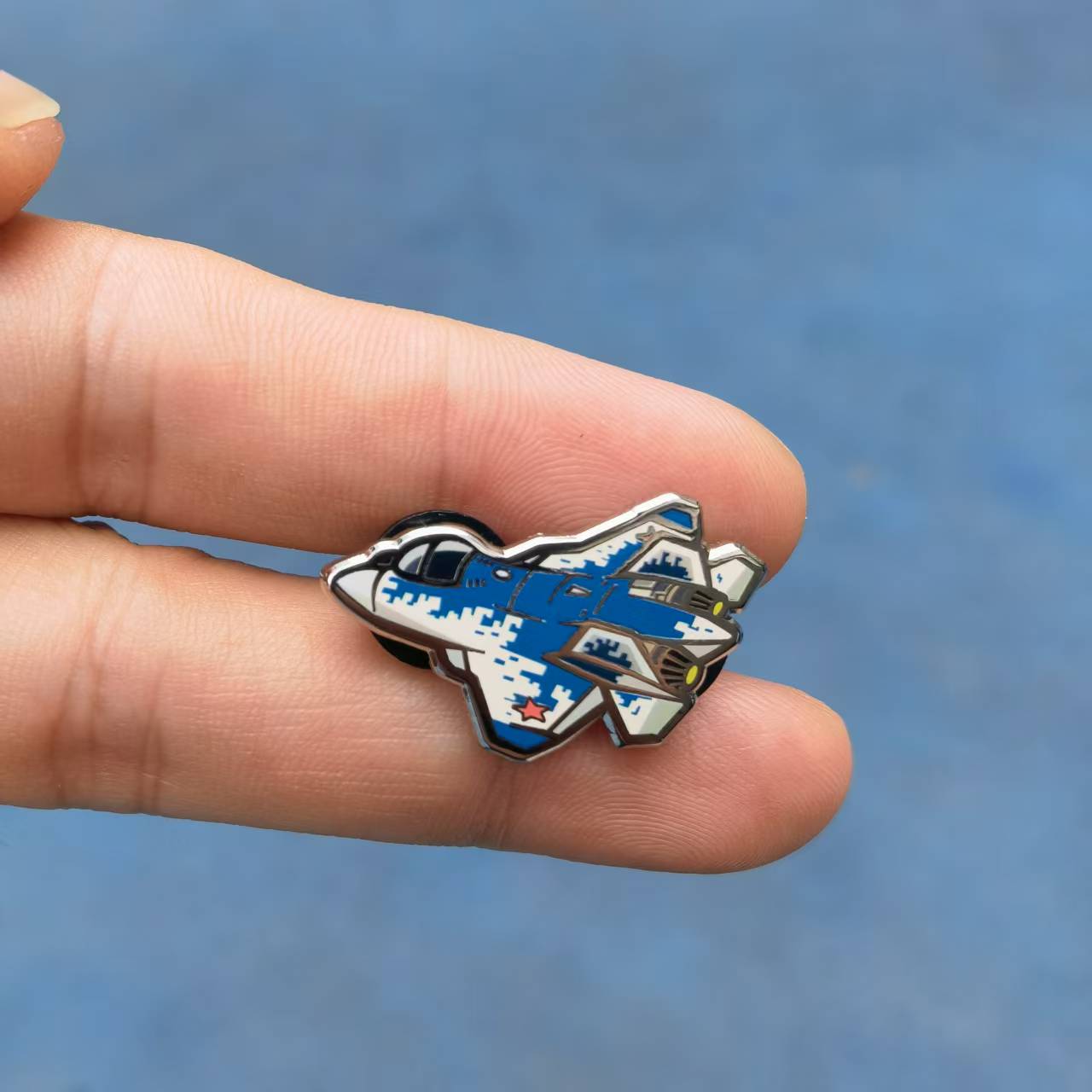 Original Chibi Airplane Badge  - đánh giá và giá Drone Backpack